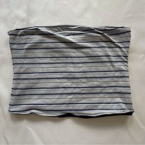 Reversible blue‎ striped tube top